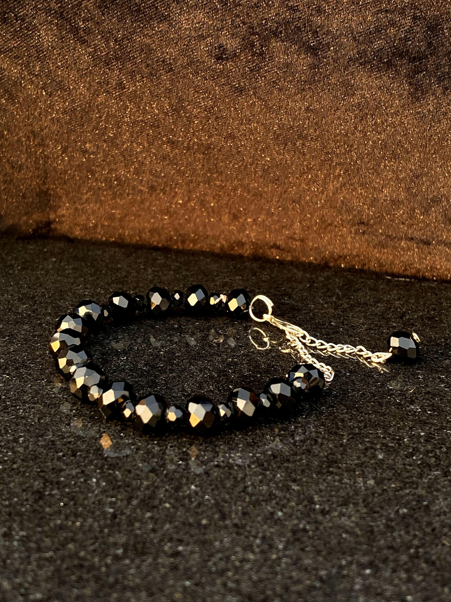 BLACK AQUAMARINE CRYSTAL BEADS BRACELET