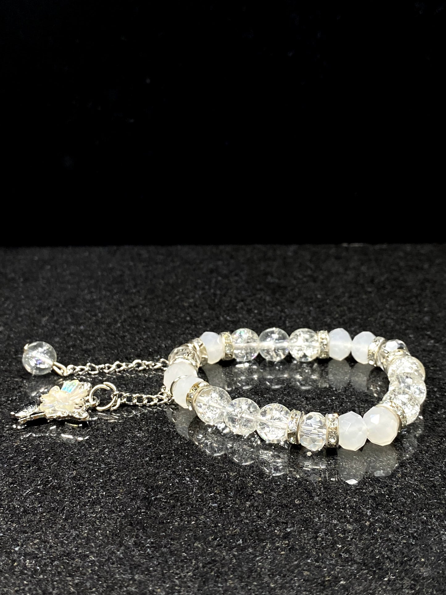 White Frost Butterfly – Crack Bead Bracelet 🦋 + 1 FREE GIFT
