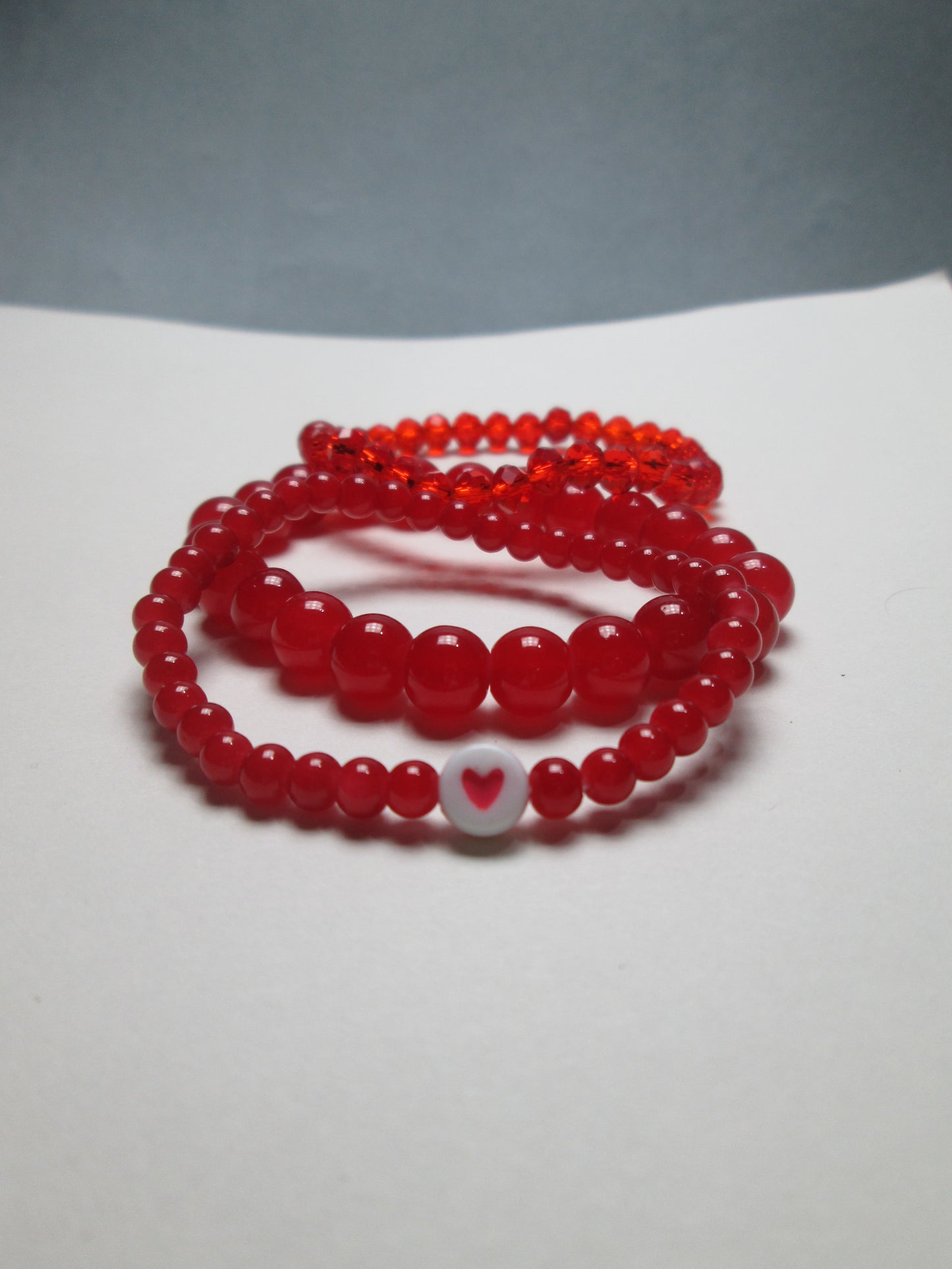 Red Beaded Adjustable Bracelet Set | 3-Piece Stackable Crystal & Heart Charm Bracelets+ 1 FREE GIFT