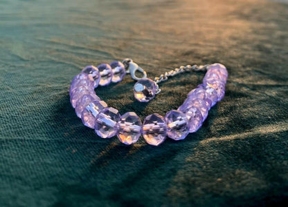 LIGHT PURPLE AQUAMARINE CRYSTAL BEADS BRACELET + 1 FREE GIFT