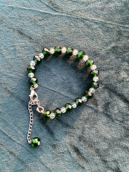Emerald Elegance – Adjustable Green and White Crystal Bracelet