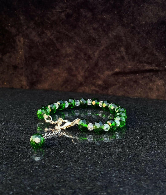 Emerald Elegance – Adjustable Green and White Crystal Bracelet