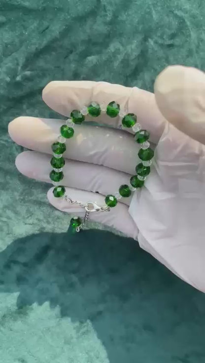 Emerald Elegance – Adjustable Green and White Crystal Bracelet